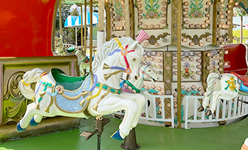 メリーゴーランド